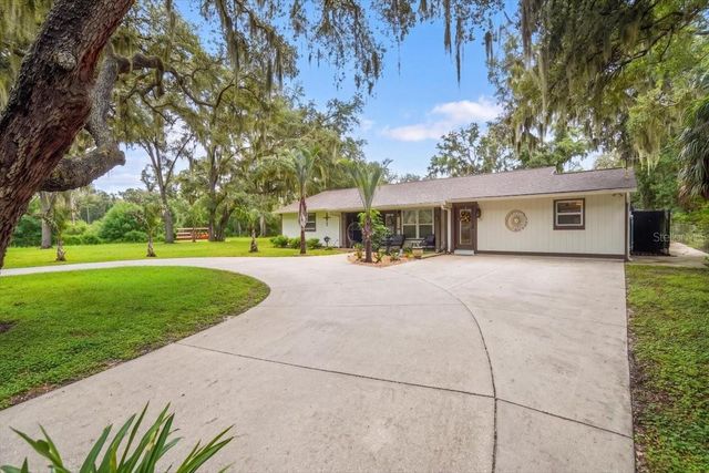205 CAGLE ROAD, Brandon, FL 33511