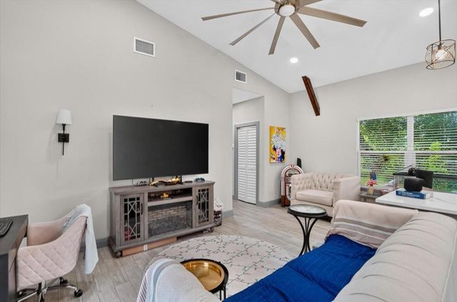 205 CAGLE ROAD, Brandon, FL 33511