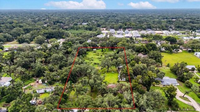 205 CAGLE ROAD, Brandon, FL 33511