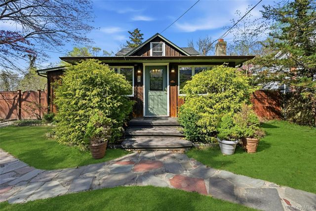 2 Isis Road, Rocky Point, NY 11778