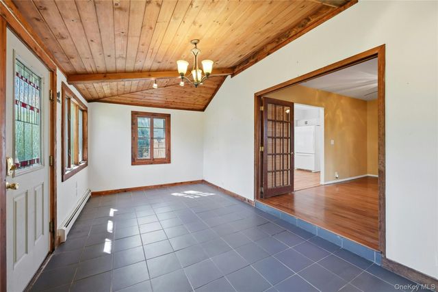 2 Isis Road, Rocky Point, NY 11778