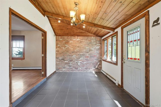 2 Isis Road, Rocky Point, NY 11778