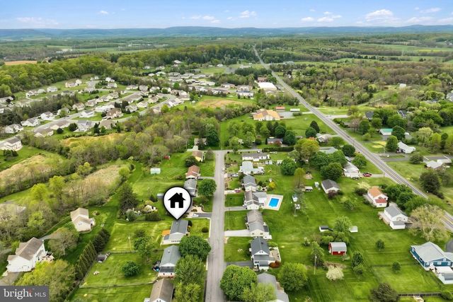 60 MEADOW LN, Gettysburg, PA 17325