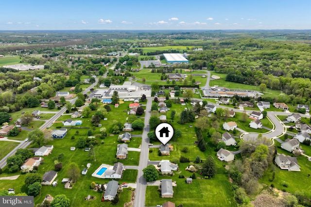 60 MEADOW LN, Gettysburg, PA 17325