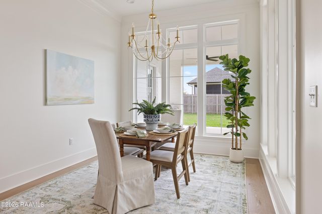 102 Saltmeadow Lane, Lafayette, LA 70508