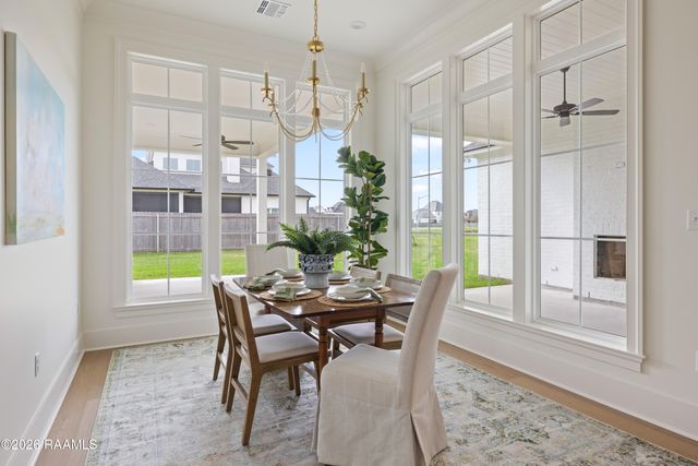 102 Saltmeadow Lane, Lafayette, LA 70508