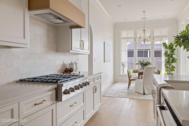 102 Saltmeadow Lane, Lafayette, LA 70508