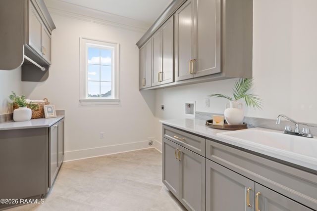 102 Saltmeadow Lane, Lafayette, LA 70508