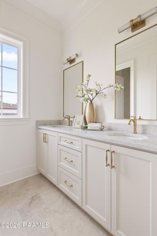 102 Saltmeadow Lane, Lafayette, LA 70508