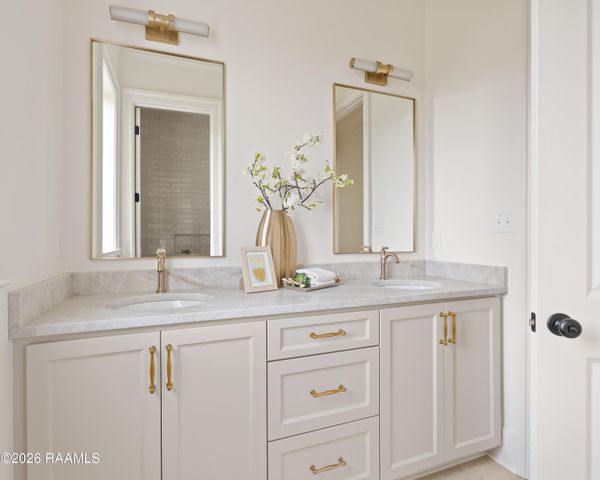 102 Saltmeadow Lane, Lafayette, LA 70508