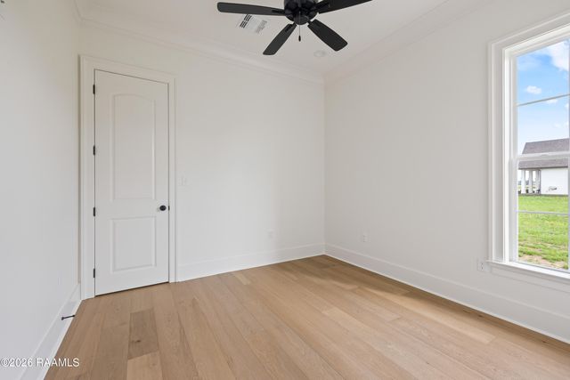 102 Saltmeadow Lane, Lafayette, LA 70508