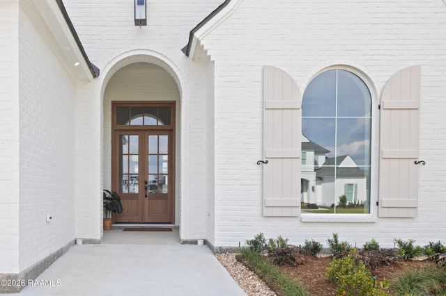 102 Saltmeadow Lane, Lafayette, LA 70508