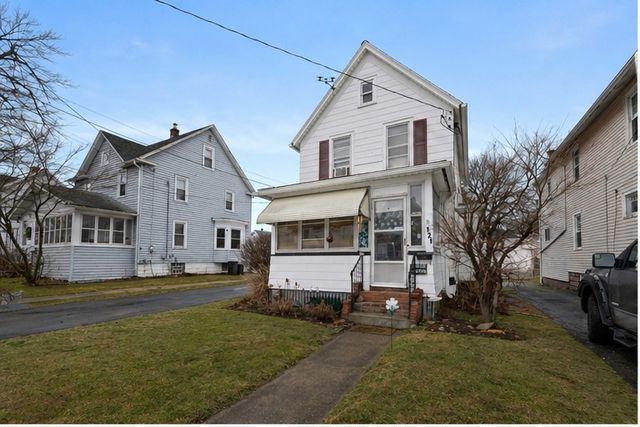 121 West Filbert Street, East Rochester, NY 14445