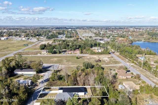 150 Bayou Avenue, Panama City, FL 32401