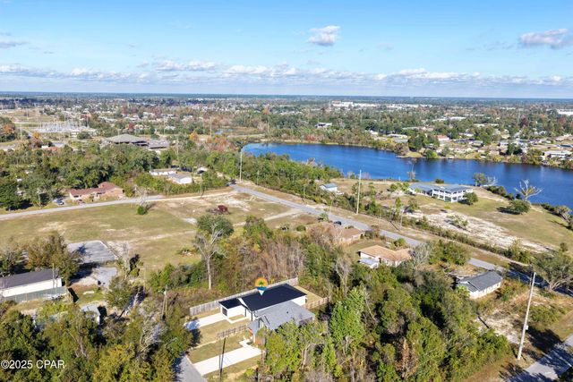 150 Bayou Avenue, Panama City, FL 32401