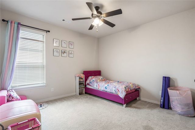 5912 SW Gentle Winds Avenue, Bentonville, AR 72713