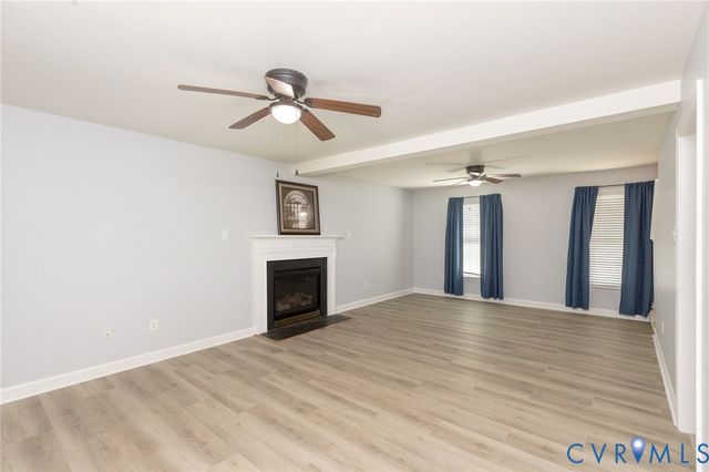 6024 Walking Path Ln, Midlothian, VA 23112