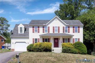 6024 Walking Path Ln, Midlothian, VA 23112