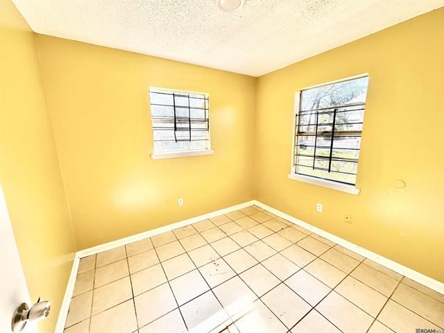 3114 Oswego, Baton Rouge, LA 70805