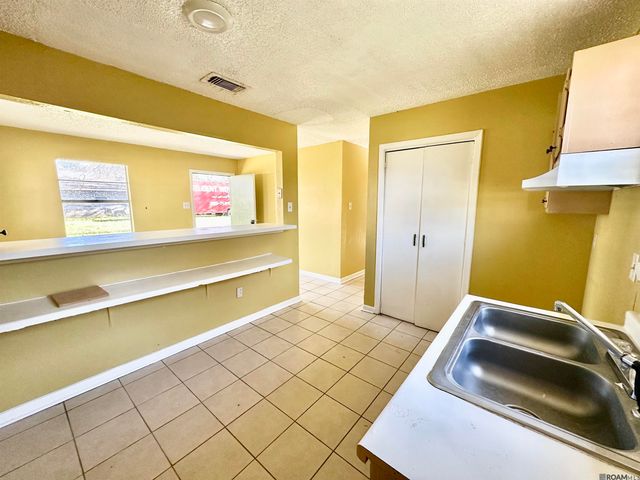 3114 Oswego, Baton Rouge, LA 70805