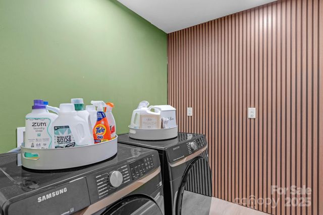 12847 Connemara Court, Midland, NC 28107