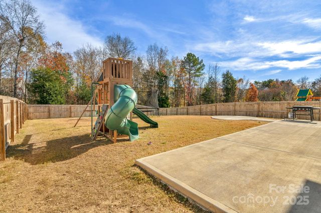 12847 Connemara Court, Midland, NC 28107