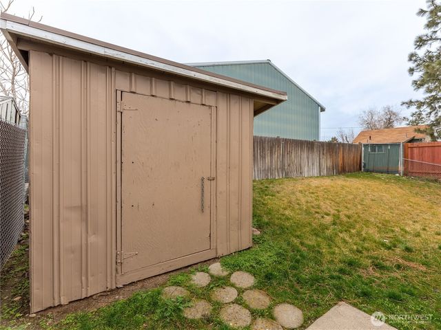 616 S Chelan Avenue, Wenatchee, WA 98801