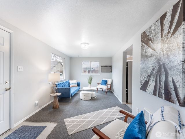 616 S Chelan Avenue, Wenatchee, WA 98801