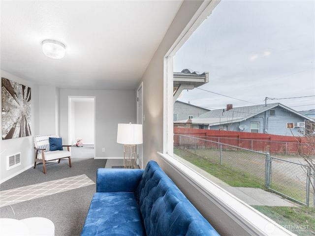 616 S Chelan Avenue, Wenatchee, WA 98801