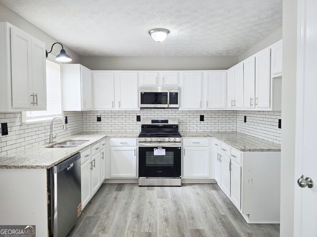 1231 Catalina Parkway, Mcdonough, GA 30252