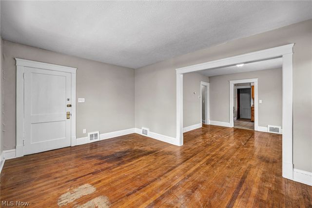 3592 E 106th Street, Cleveland, OH 44105