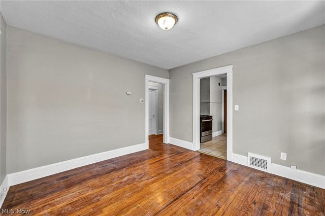 3592 E 106th Street, Cleveland, OH 44105