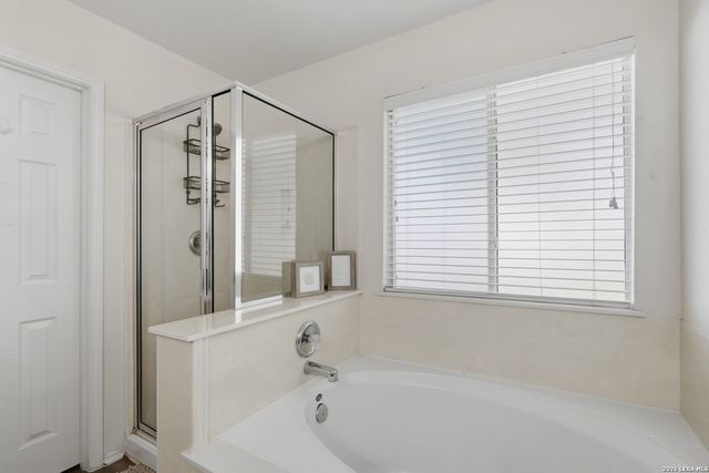5843 SHERBROOKE OAK, San Antonio, TX 78249