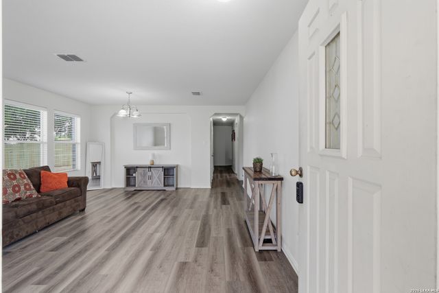 5843 SHERBROOKE OAK, San Antonio, TX 78249