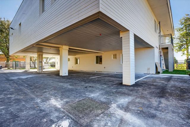 1515 N Redland Rd, Florida City, FL 33034