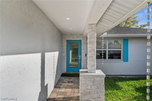 9757 Deerfoot DR, Fort Myers, FL 33919