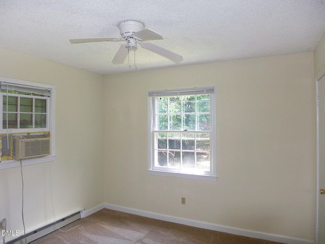 216 Nunn Lane, Chapel Hill, NC 27516