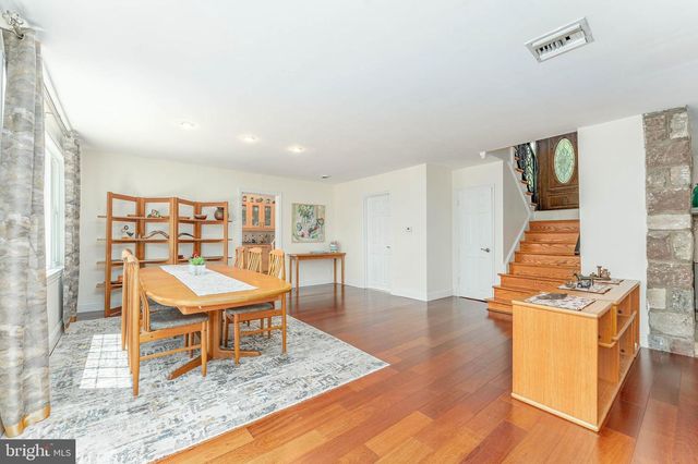 1223 HAGYS FORD RD, Penn Valley, PA 19072