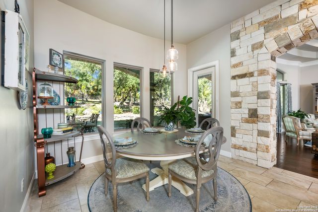 1888 Split Mountain, Bulverde, TX 78133