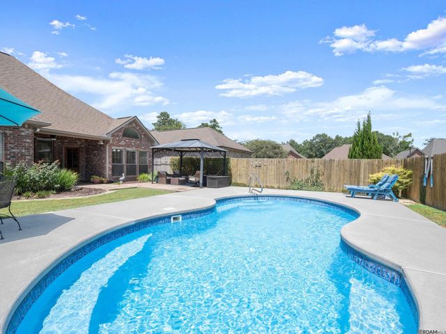 30786 La Madeline Ct, Denham Springs, LA 70726