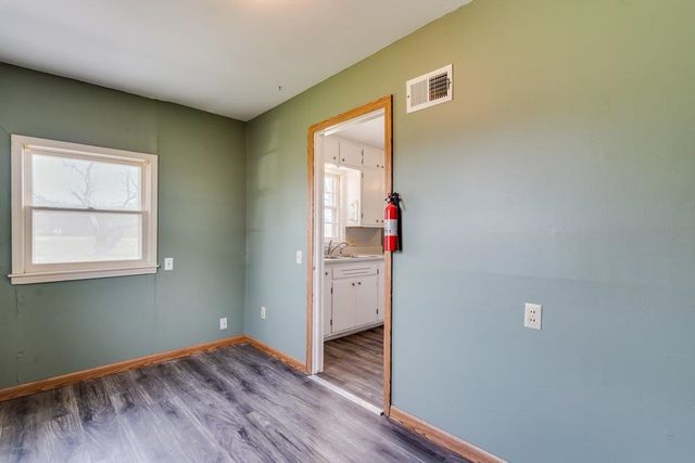 3244 N Jackson St, Wichita, KS 67204