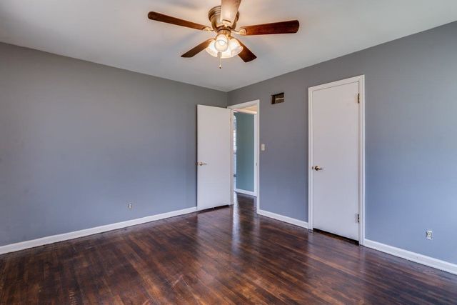 3244 N Jackson St, Wichita, KS 67204