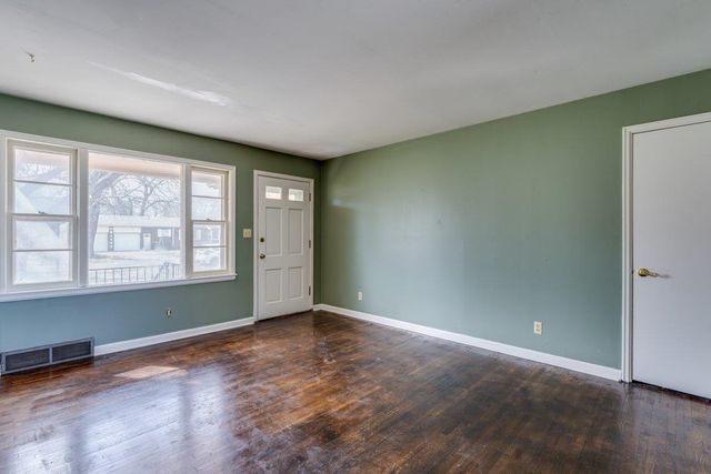 3244 N Jackson St, Wichita, KS 67204