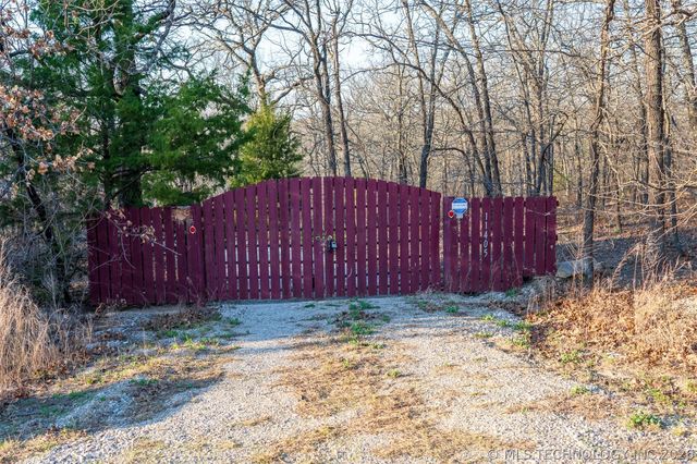 11405 262nd Street, Beggs, OK 74421