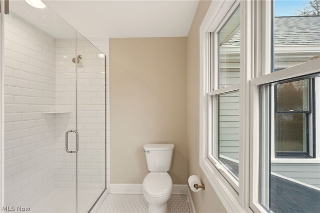 81 Hall Street, Chagrin Falls, OH 44022