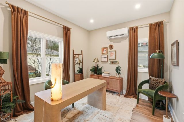 81 Hall Street, Chagrin Falls, OH 44022