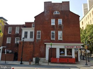 235 S 10TH ST, Philadelphia, PA 19107