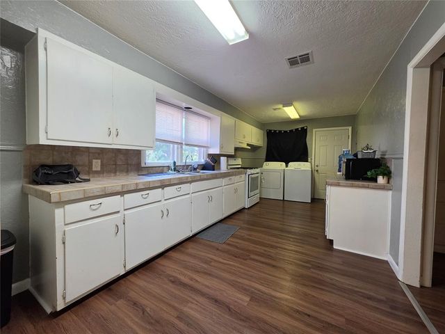 309 N Roosevelt Avenue, Shawnee, OK 74801