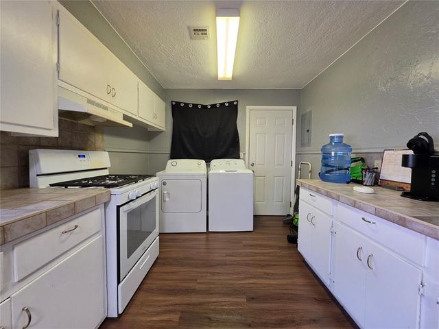 309 N Roosevelt Avenue, Shawnee, OK 74801