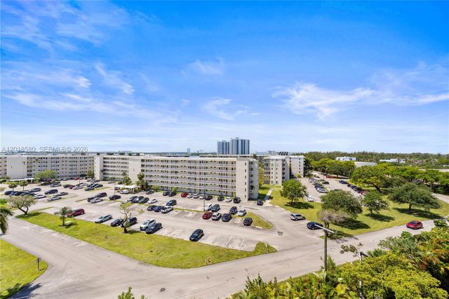 18011 Biscayne Blvd 705, Aventura, FL 33160